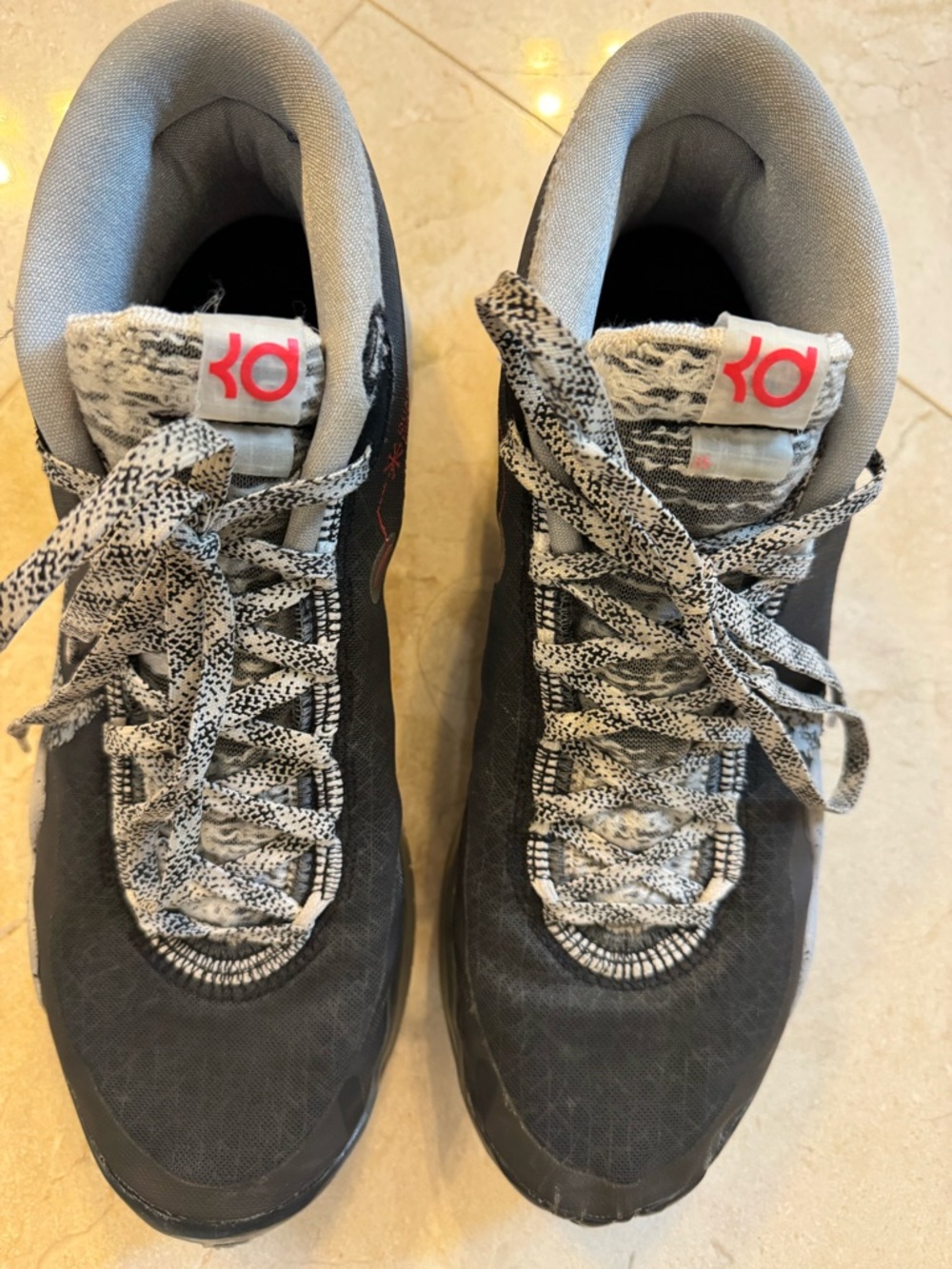 Nike Kevin Wayne Durant Black, Gray and Red KD Basketball Shoes